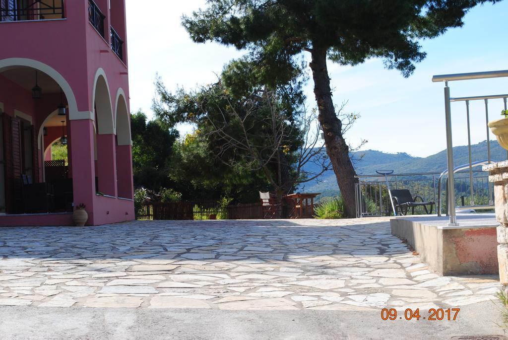 Villa Eora Keri Екстер'єр фото