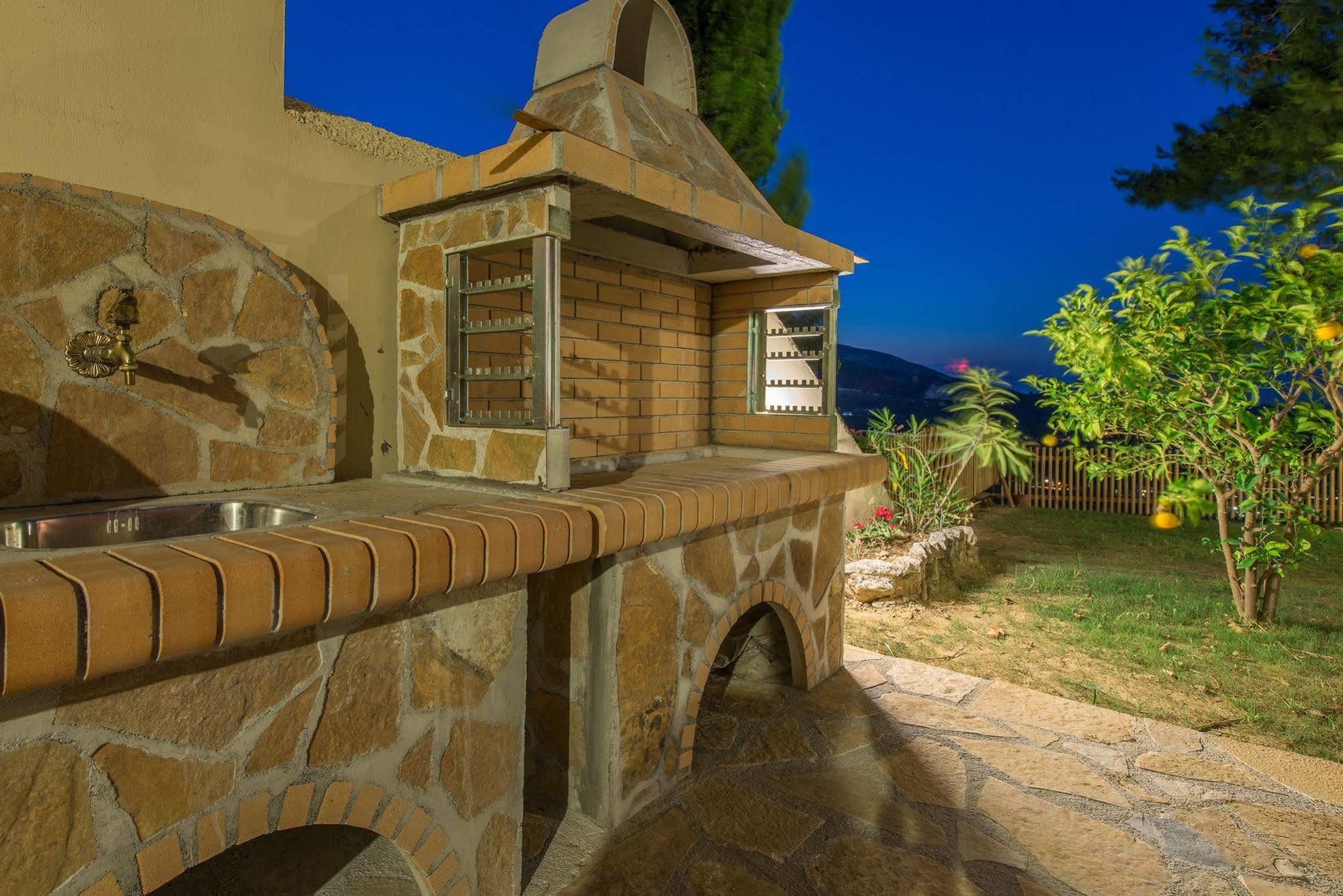 Villa Eora Keri Екстер'єр фото
