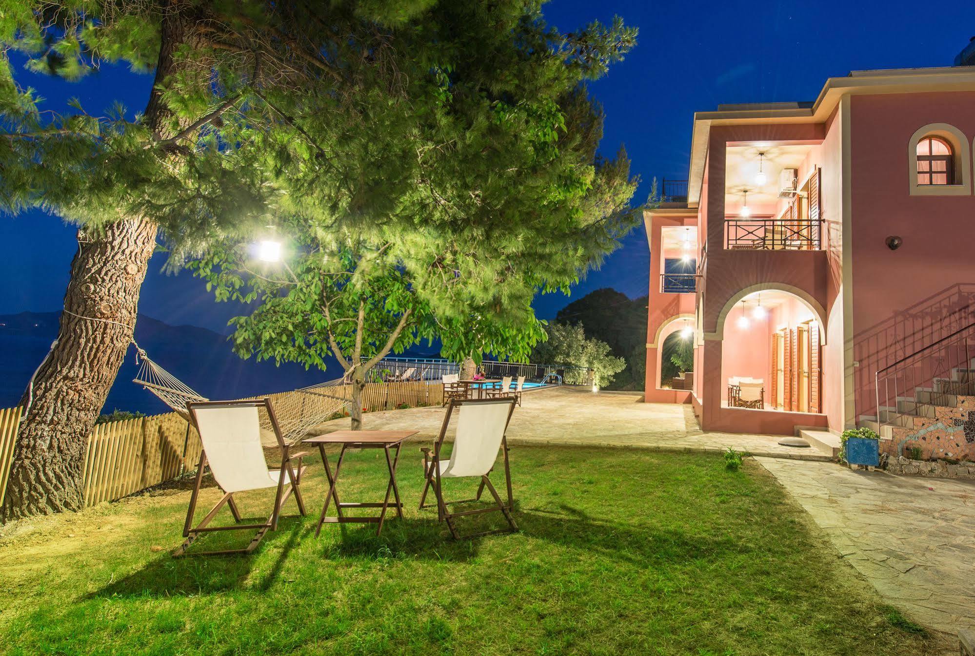 Villa Eora Keri Екстер'єр фото