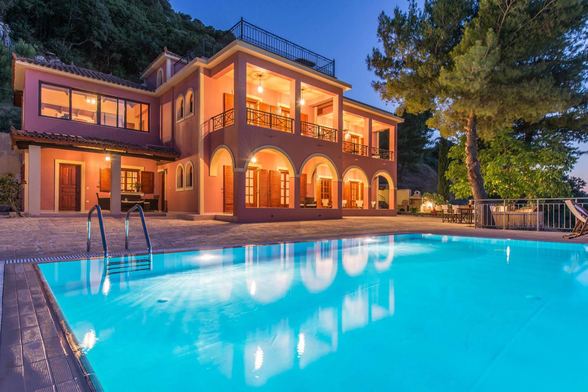 Villa Eora Keri Екстер'єр фото